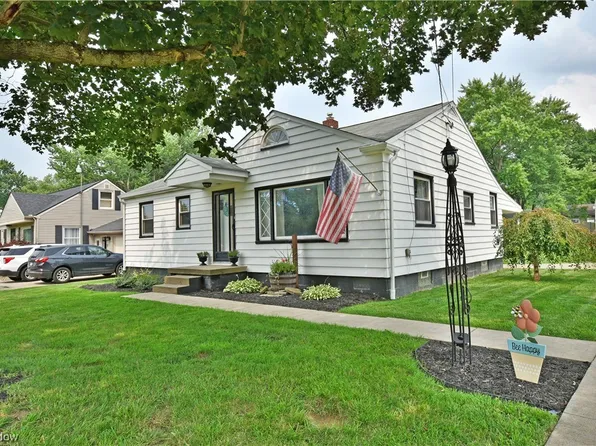 5130 Alva Ave NW, Warren, OH 44483