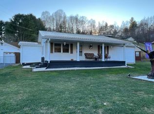 389 Corner Rd, Mountain City, TN 37683
