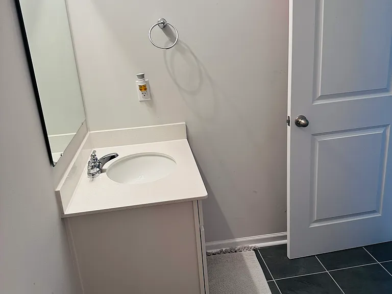 144 Hornet Dr — Photo 33