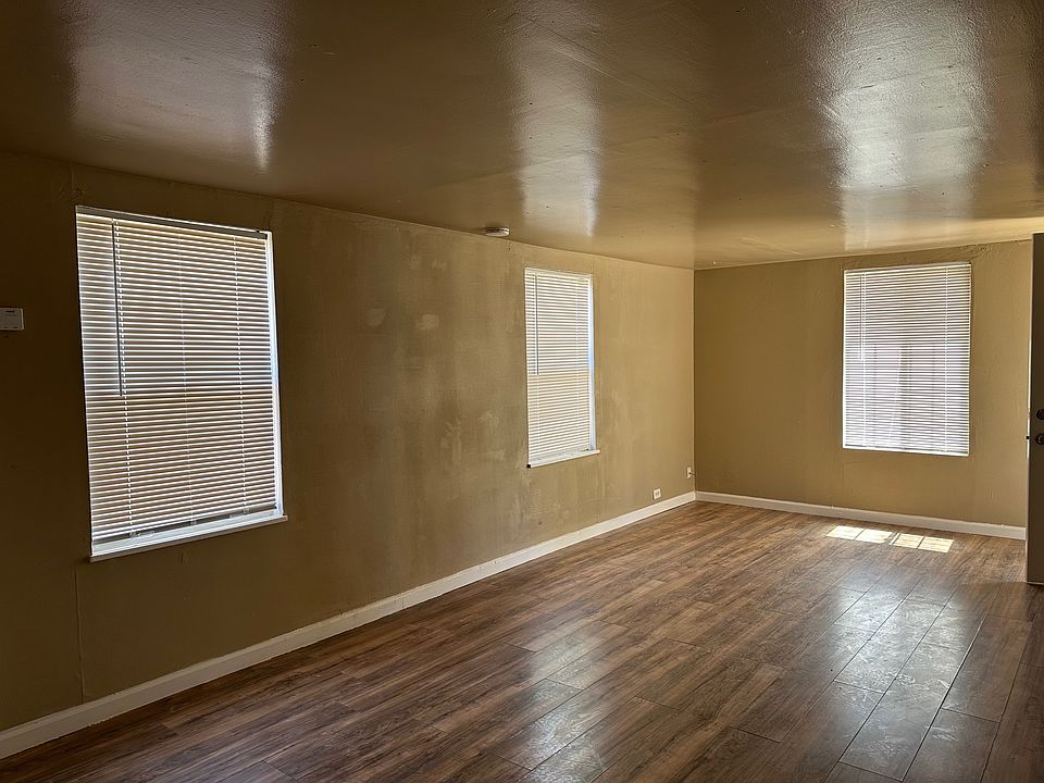 1st image of 421 S H St #A