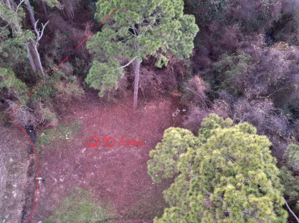 2359 Belmont Dr, Navarre, FL 32566