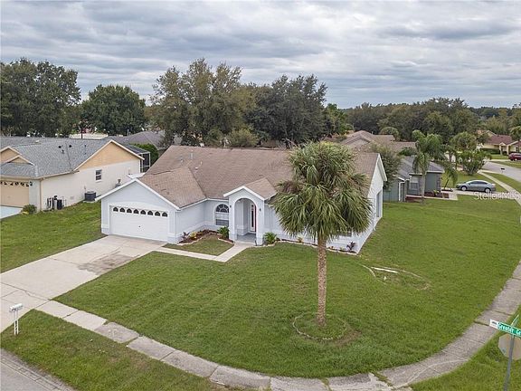 3rd image of 15349 Greater Groves Blvd