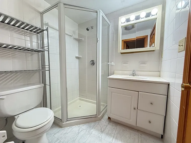 26 Hammond Pond Pkwy #0 — Photo 13
