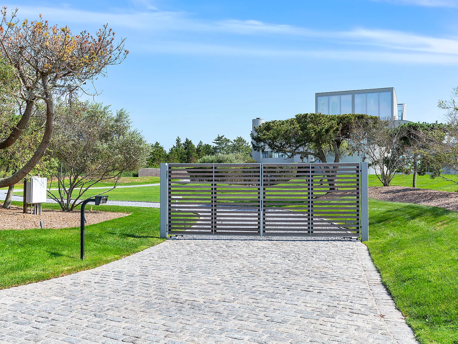 Oceanfront Oasis — Photo 3
