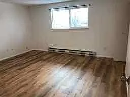 351 N Chambers Pl — Photo 9