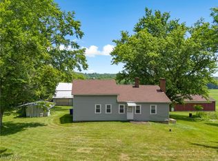 12456 Sheldon Rd, Mantua, OH 44255