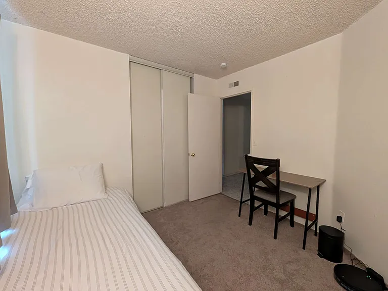 6850 Windward St — Photo 1