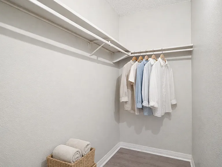 The Element at 464 — Photo 22