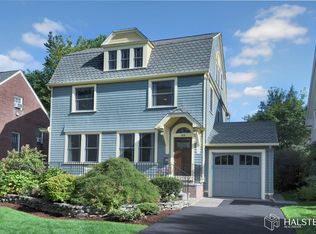 169 Summit Ave, Montclair, NJ 07043