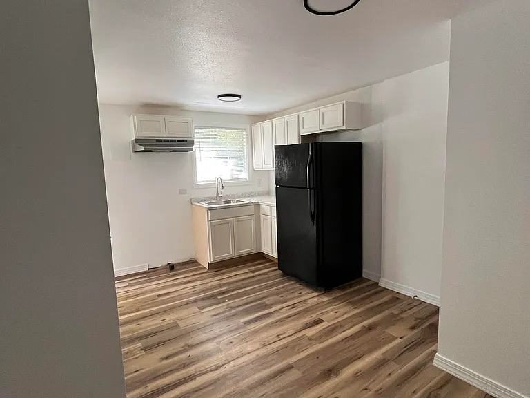 1525 Blountstown St #3 — Photo 2