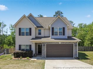 5142 Paul Peel Pl, Hope Mills, NC 28348