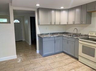 6 Oak Cir #A, Deland, FL 32724