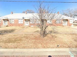 1216 E 3rd St N #1220, Wichita, KS 67214