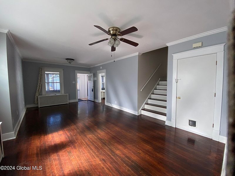 5th image of 9 Edenburg Avenue