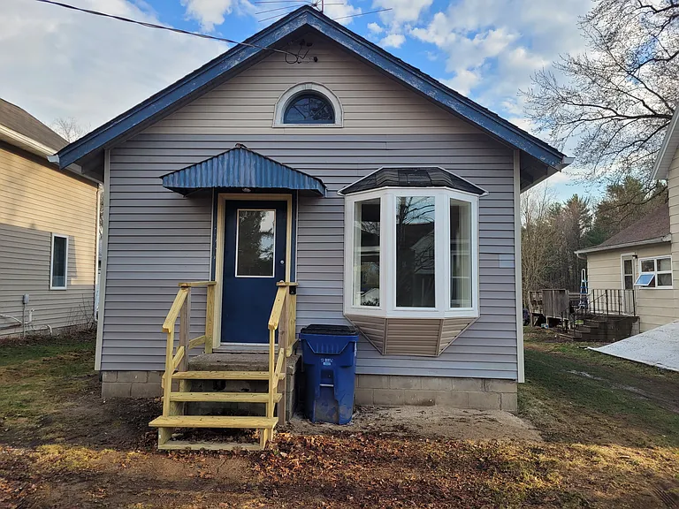 403 W Walker St — Photo 13