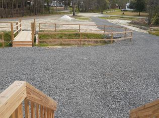 218 Poplar Cir, Summerville, SC 29483