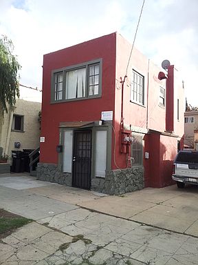 1st image of 2715 Lincoln Ave