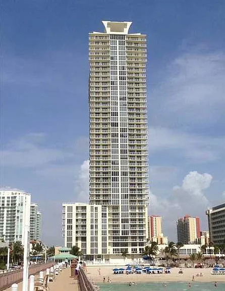 16699 Collins Ave #1909 — Photo 4