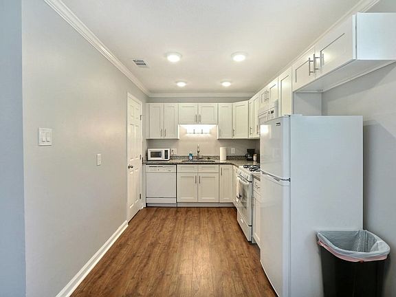 5th image of 2008 E 42nd St #A