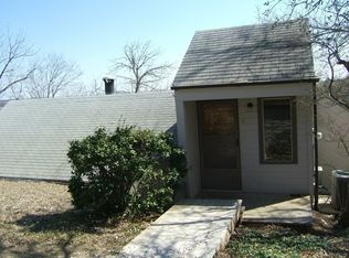 5104 Vista Acres Dr, Manhattan, KS 66503