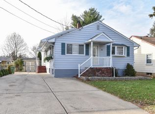 30 Belmont Ave, Edison, NJ 08817