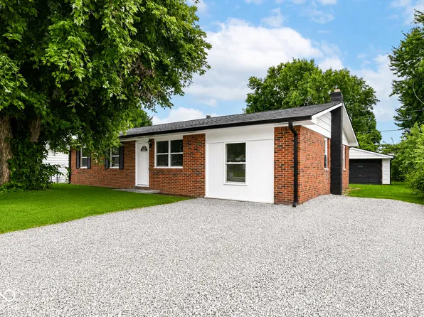 59 Magnolia St, Martinsville, IN 46151