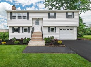 5 Burning Tree Ter, Natick, MA 01760