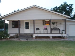 724 Piat Rd, Youngsville, LA 70592