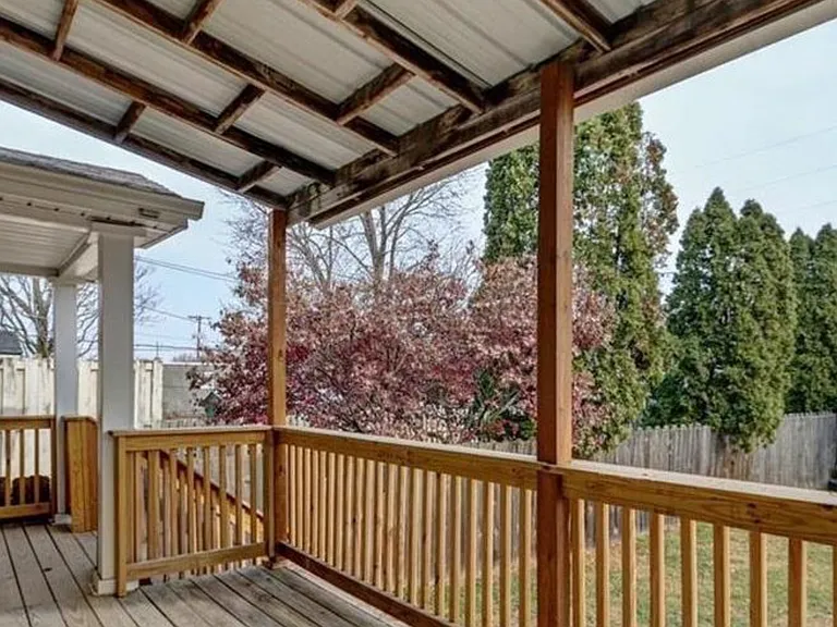 2629 Campbell St — Photo 18