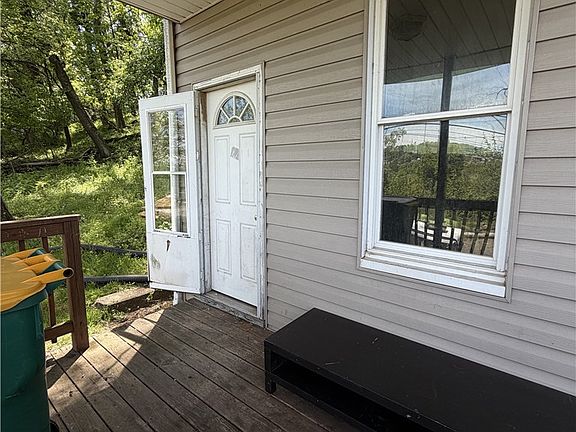 3rd image of 66 Transvaal Ave