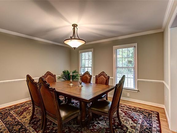 5th image of 16325 Hennessy Way