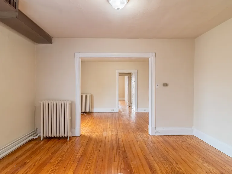 316 Tilden St #C — Photo 7