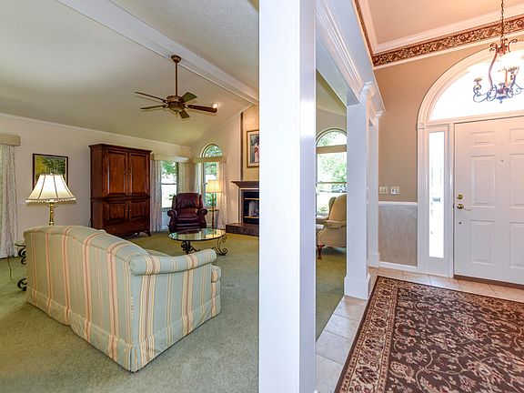 5th image of 1877 Southcliff Dr
