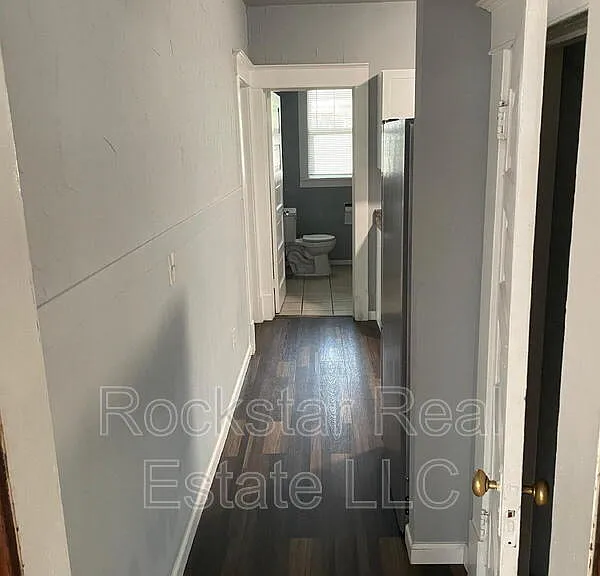 1524 W Gardner Ave #1 — Photo 12