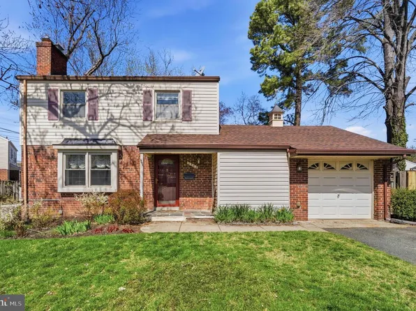 2502 Hughes Rd, Hyattsville, MD 20783