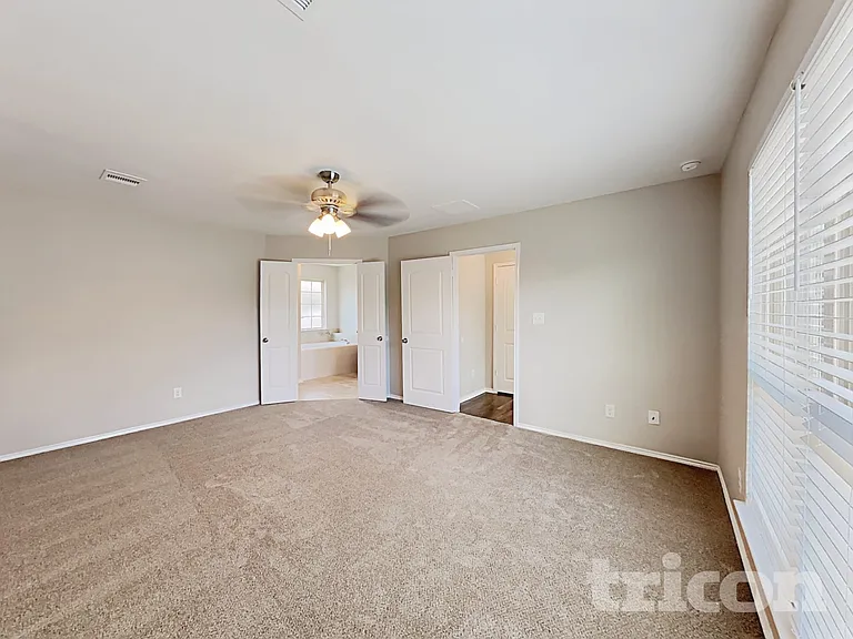 1058 Pleasant Bnd — Photo 9