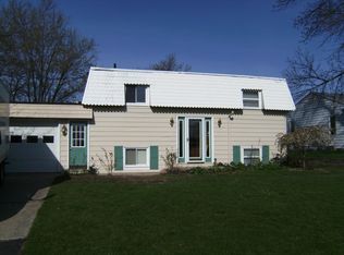 1921 Ridgewood Ave SE, Grand Rapids, MI 49506