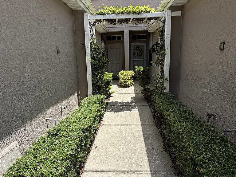 7971 66th Ln N #7971 — Photo 2
