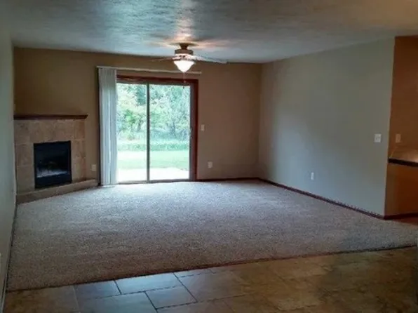 Heritage Place, 128 S Heritage Pl #7ab29d67b, Brandon, SD 57005