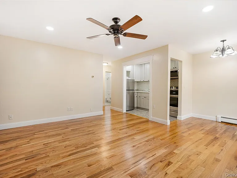 34 Manor Dr #34 — Photo 4