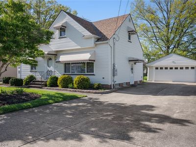 30401 Harrison St, Willowick, OH, 44095