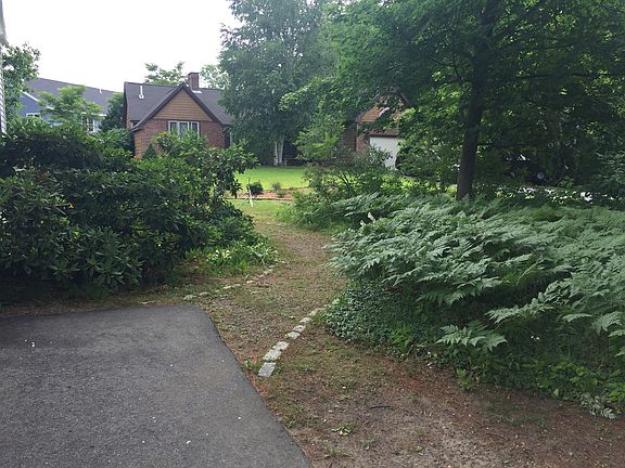 Shade Gardens east side