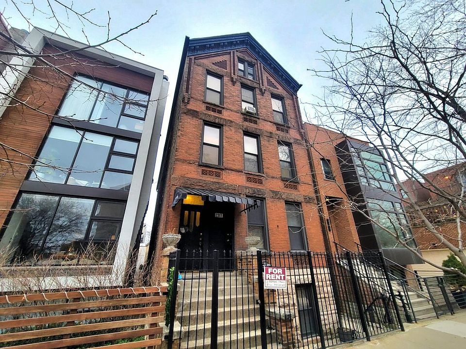 1st image of 2217 N Hoyne Ave #F2