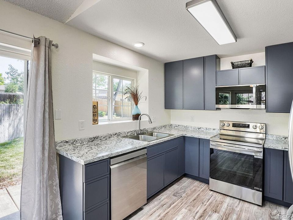 1st image of 9204 W 94th Avenue