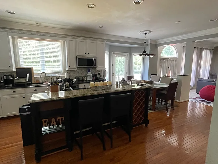 2102 Powells Landing Cir — Photo 5