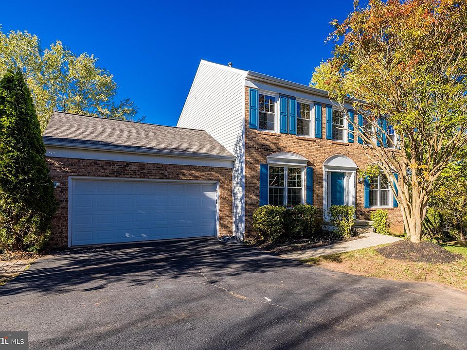 1st image of 21732 Blossom Dr