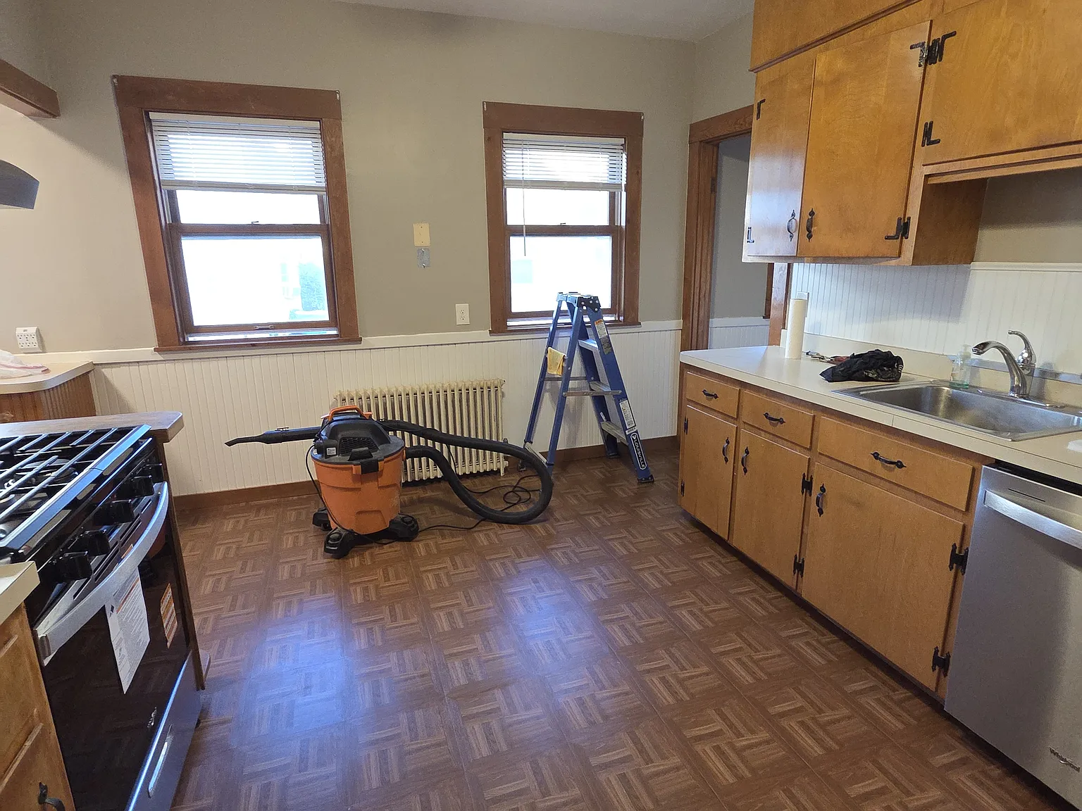 2 bed, 1200 sqft, $3,000 — Photo 2