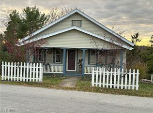 61960 Fairview Rd, Barnesville, OH 43713