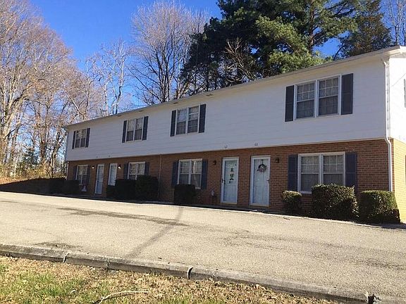 2nd image of 60 Sunrise Rd #66