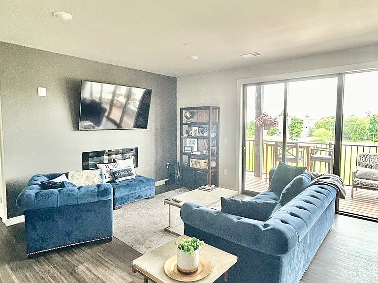 750 S Pier Dr #12 — Photo 8
